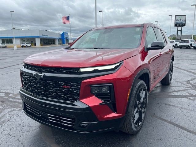 2026 Chevrolet Traverse RS in Radiant Red Tintcoat — front three-quarter view