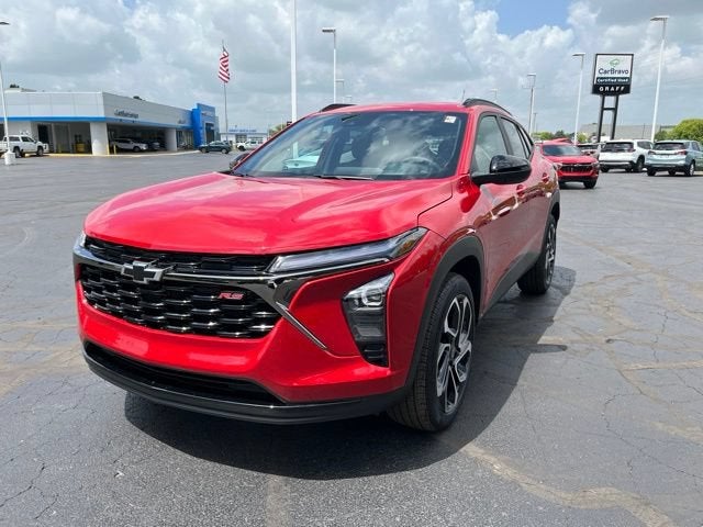 2026 Chevrolet Trax 2RS in Apex Red — front three-quarter view